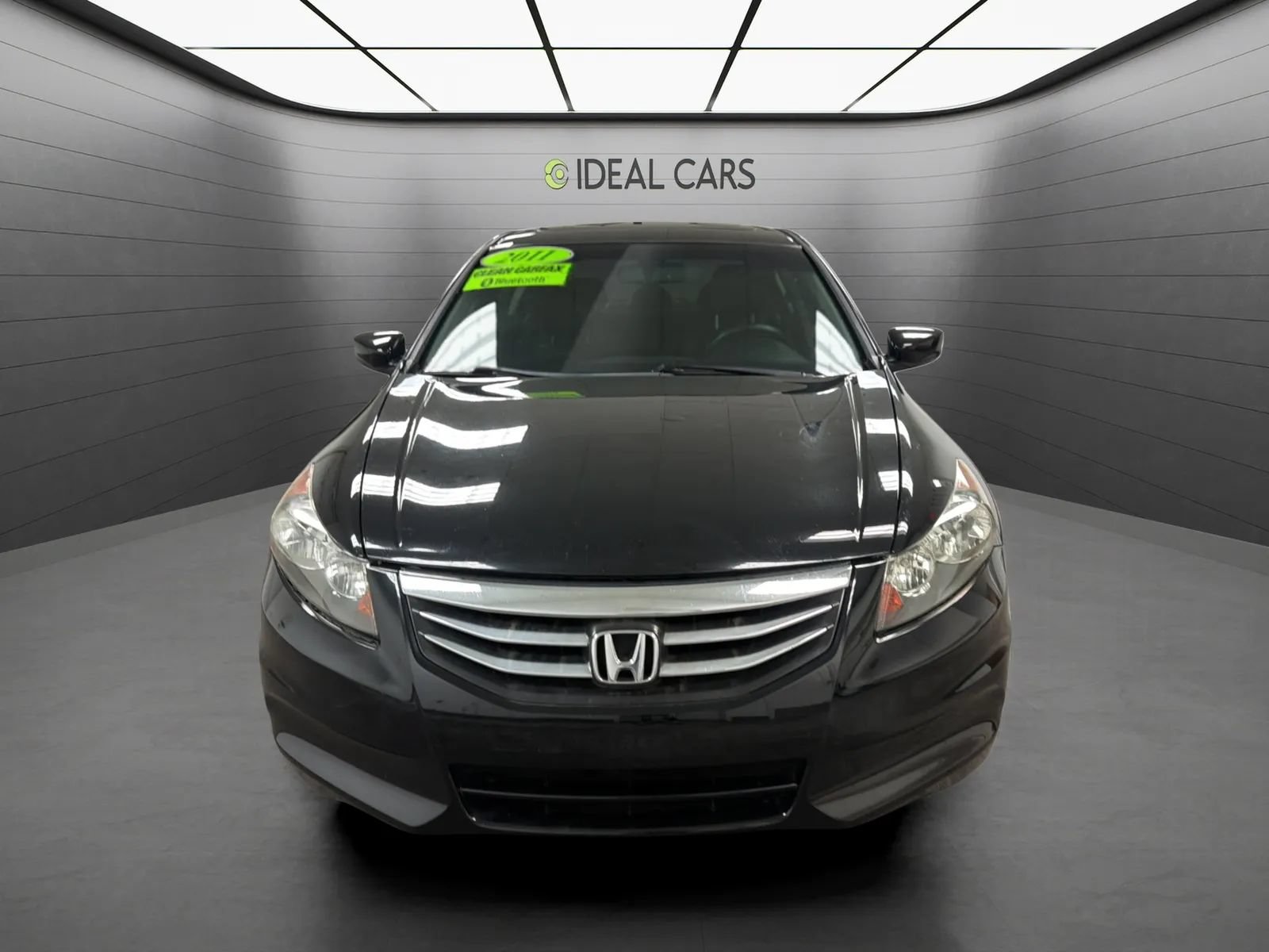 Used 2011 Honda Accord EX-L image 2