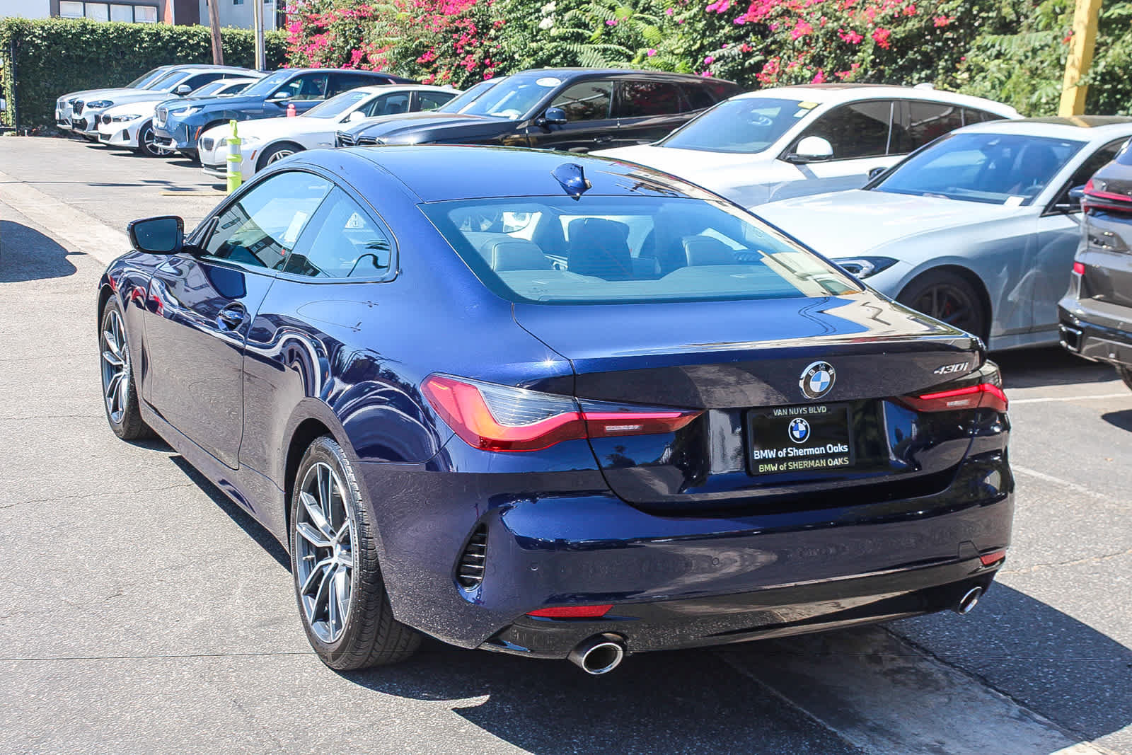 Used 2023 BMW 430i Coupe w/ Premium Package RWD image 7
