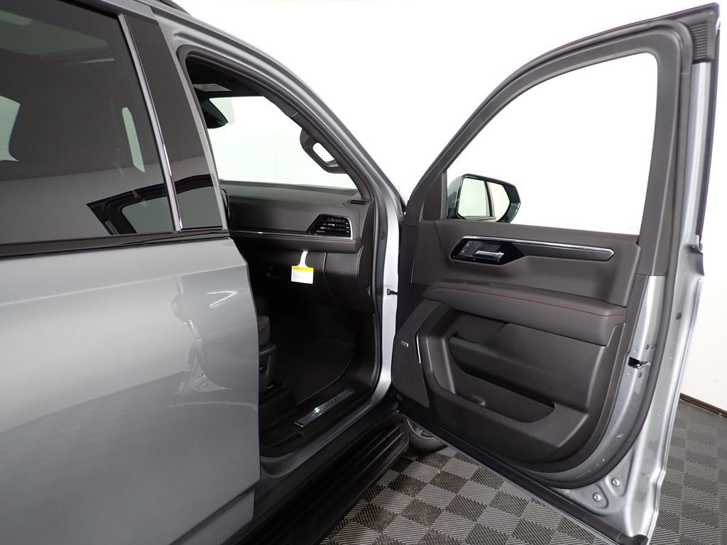 New 2026 Chevrolet Tahoe RST w/ Comfort Package image 40