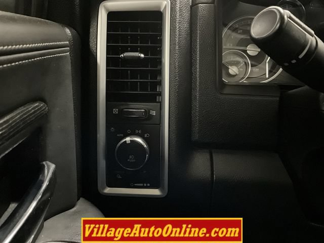 Used 2015 RAM 2500 Limited AWD/4WD image 26
