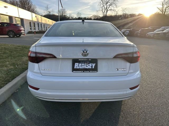 Used 2021 Volkswagen Jetta image 7