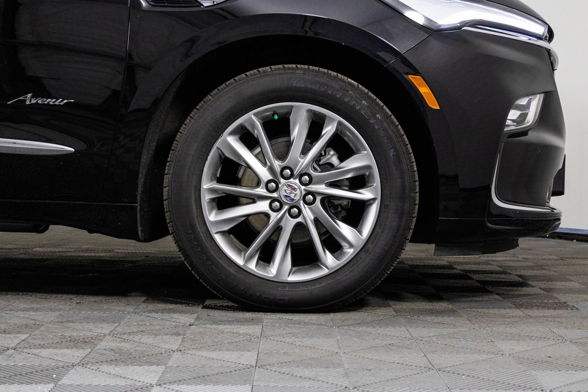 Certified 2023 Buick Enclave Avenir w/ Avenir Technology Package image 42