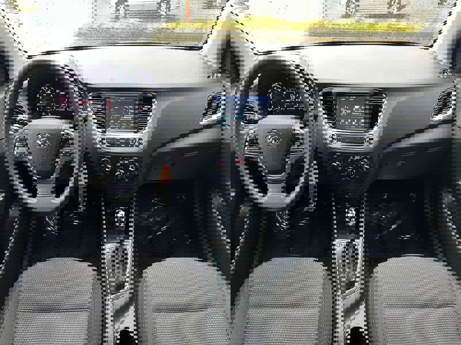 Used 2019 Hyundai Accent SEL image 9