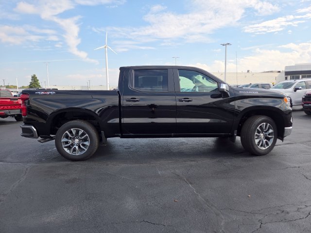 New 2026 Chevrolet Silverado 1500 LT w/ LPO, Liner Protection Package AWD/4WD image 16