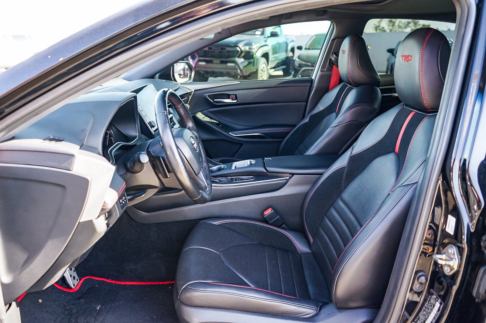 Used 2020 Toyota Avalon TRD FWD image 18