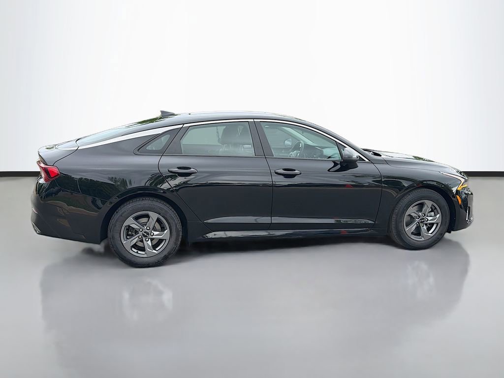 Used 2023 Kia K5 LXS FWD image 4