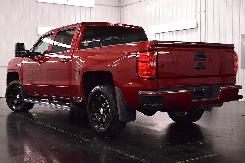 Used 2018 Chevrolet Silverado 1500 LT w/ All Star Edition image 5