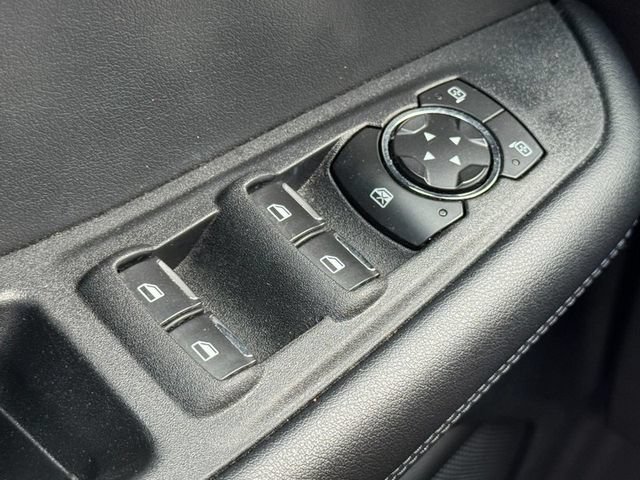 Used 2022 Ford Edge SEL w/ Convenience Package AWD/4WD image 22