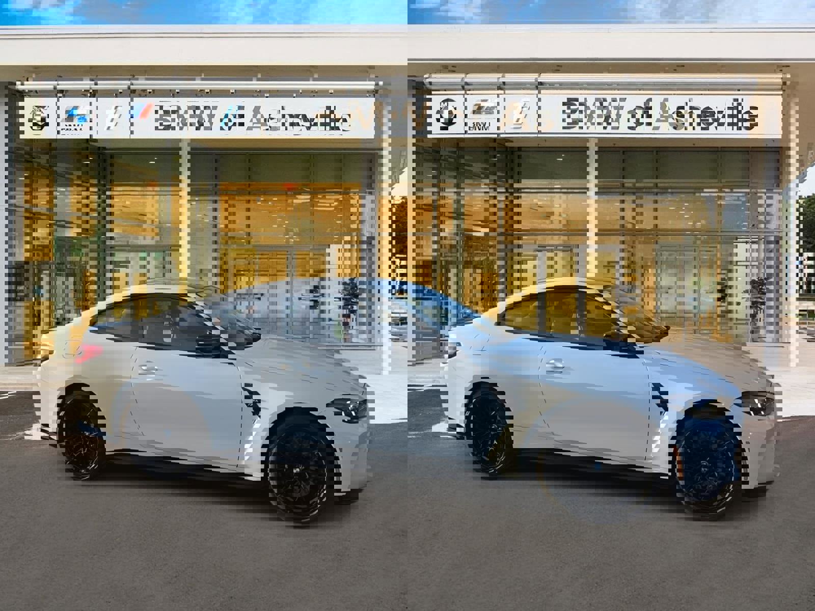 Used 2025 BMW M4 Coupe w/ Executive Package video 1