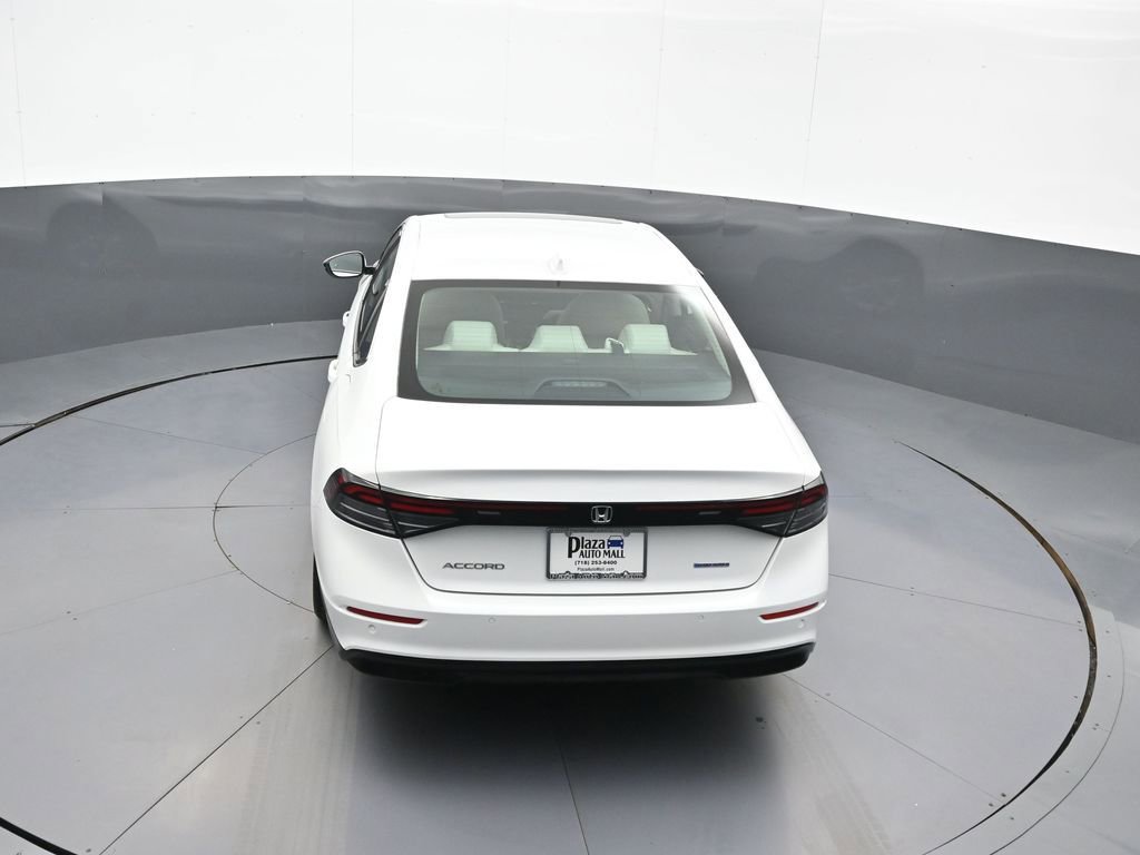 Certified 2024 Honda Accord EX-L image 38