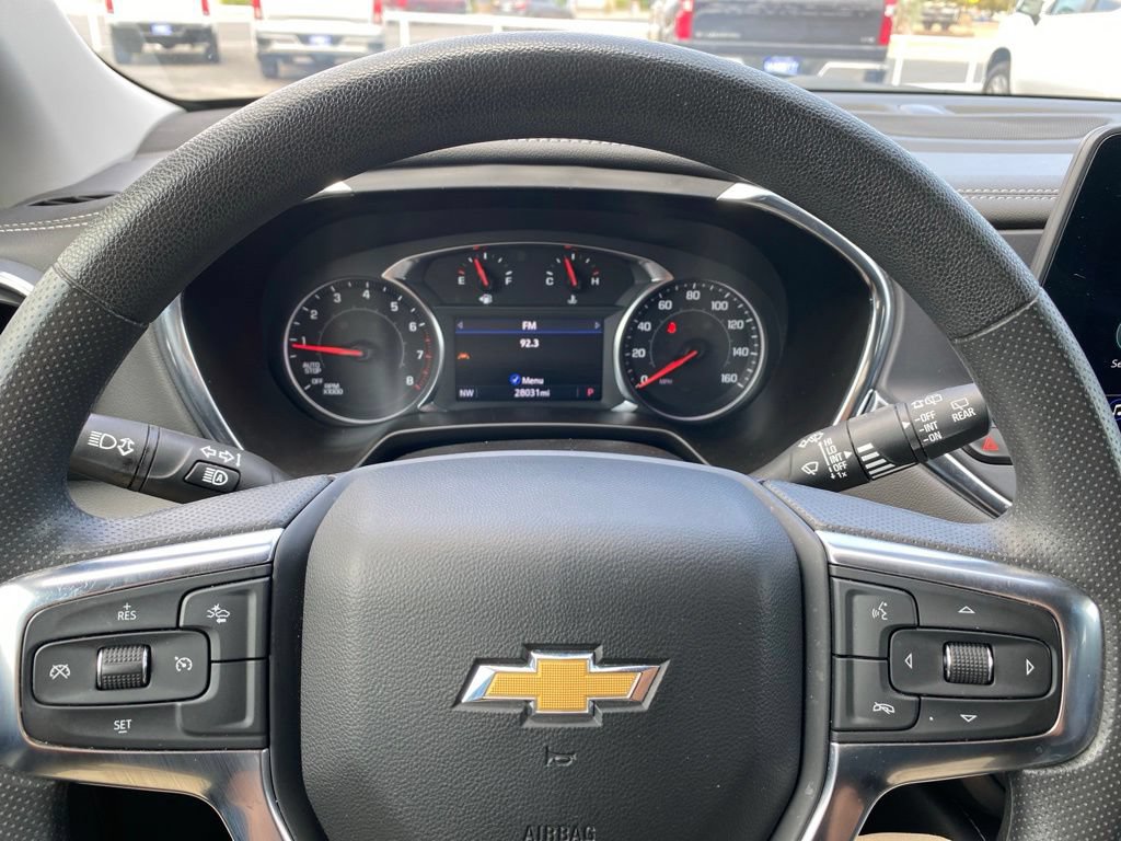 Used 2025 Chevrolet Blazer LT FWD image 26