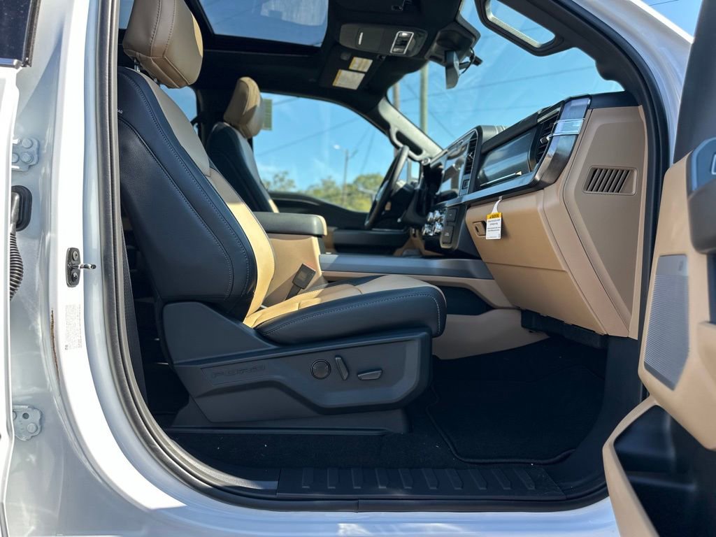 New 2026 Ford F350 Lariat image 27