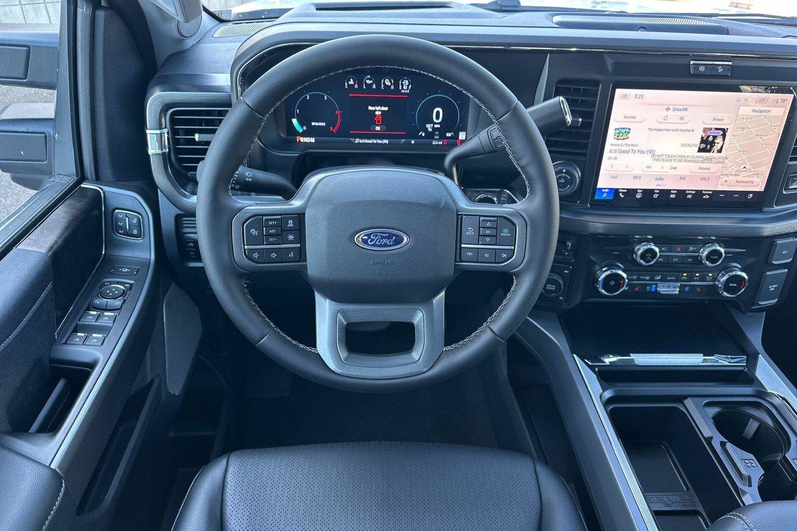 New 2025 Ford F350 Lariat w/ Lariat Ultimate Package image 11