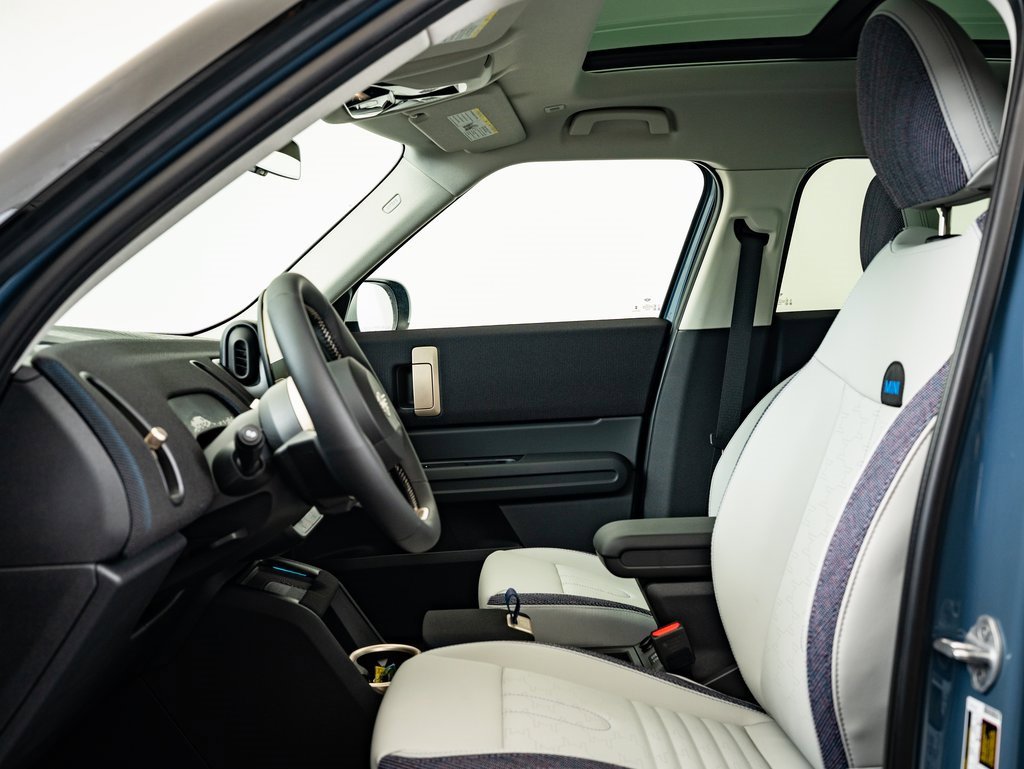 Certified 2025 MINI Cooper Countryman S image 19