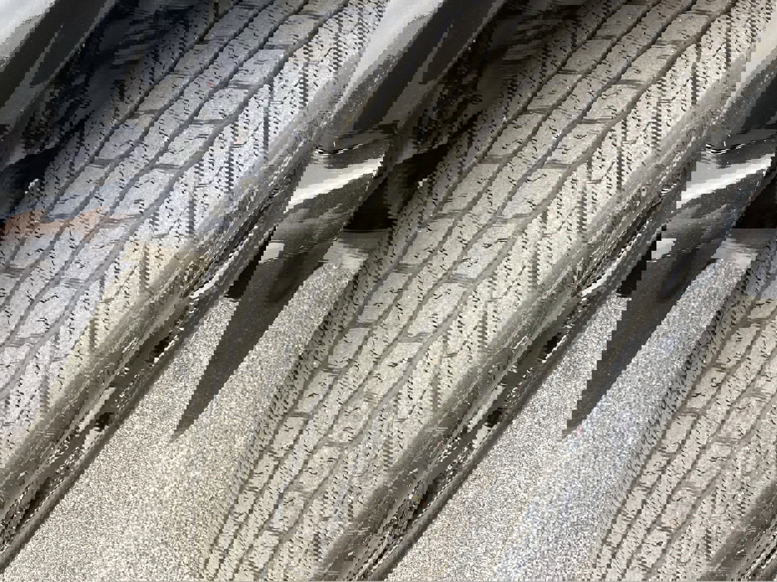 Used 2025 GMC Hummer EV 2X image 10