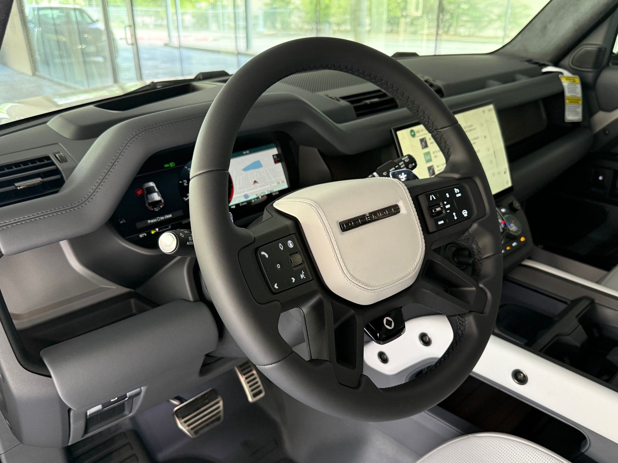 New 2026 Land Rover Defender 110 OCTA AWD/4WD image 10