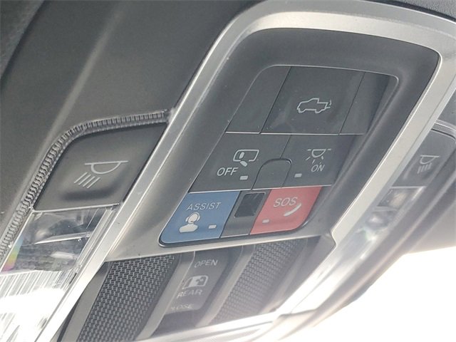 Used 2022 RAM 1500 Laramie image 30