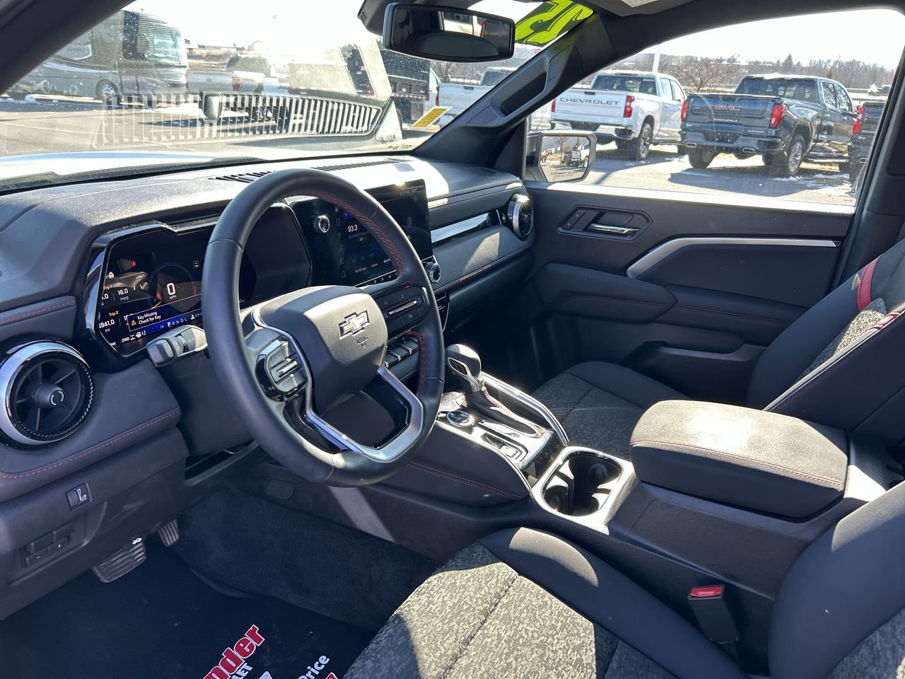 New 2025 Chevrolet Colorado Z71 w/ Midnight Edition image 25