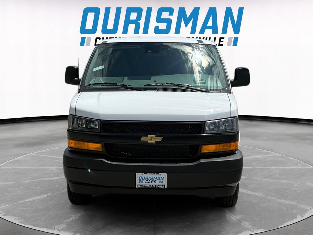 New 2026 Chevrolet Express 2500 Extended w/ Driver Convenience Package RWD image 8