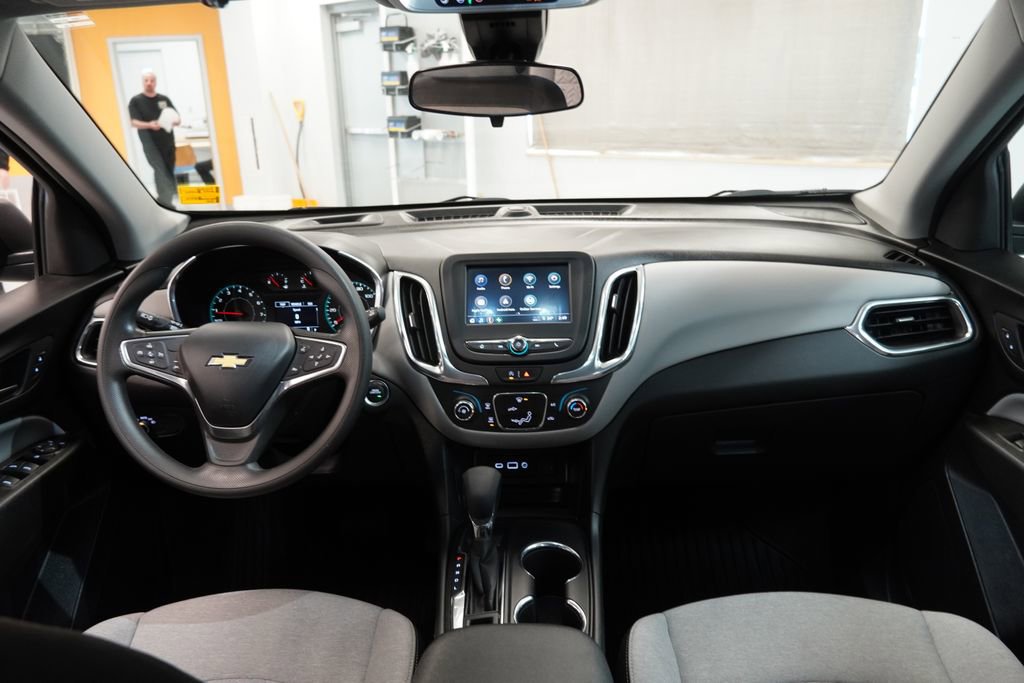 Certified 2023 Chevrolet Equinox LS image 19
