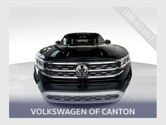 Certified 2022 Volkswagen Atlas Cross Sport SE image 1