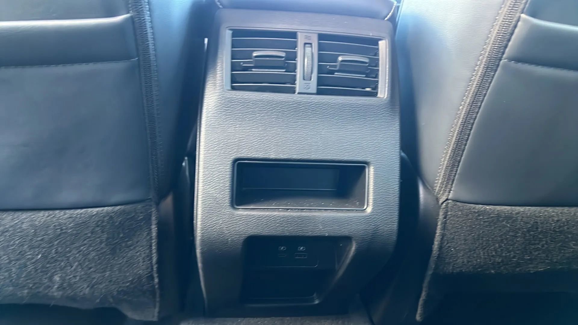 Used 2024 Mitsubishi Outlander Ralliart image 13