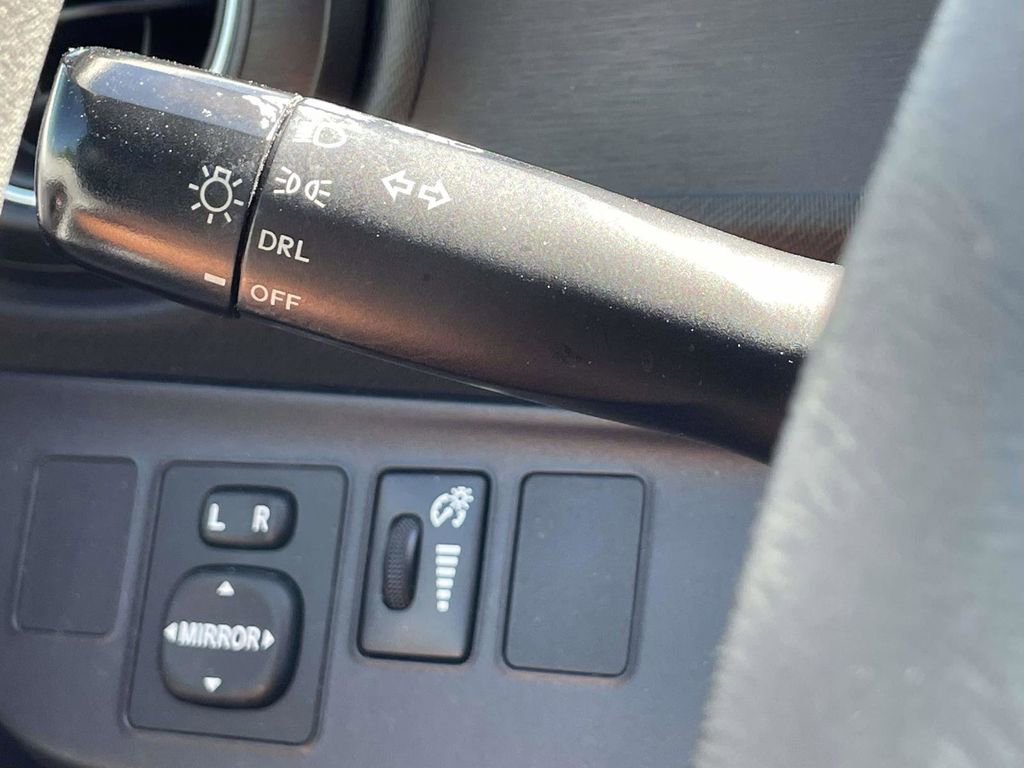 Used 2012 Toyota Prius C Three FWD image 27