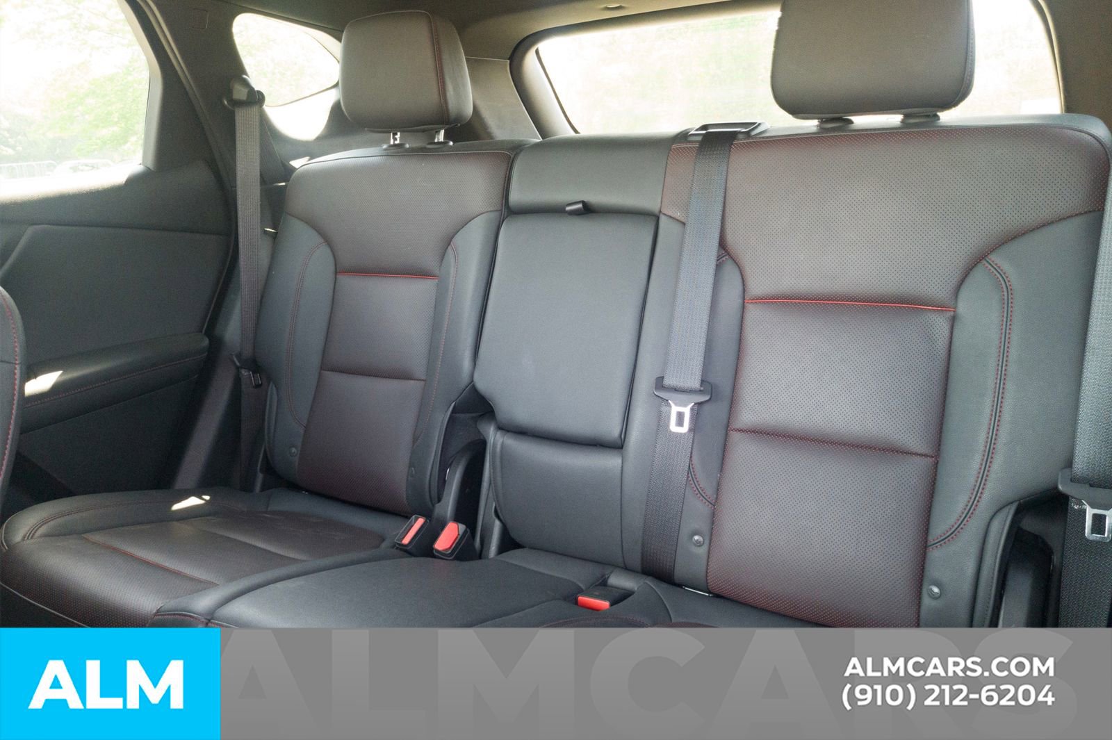 Used 2025 Chevrolet Blazer RS FWD image 17