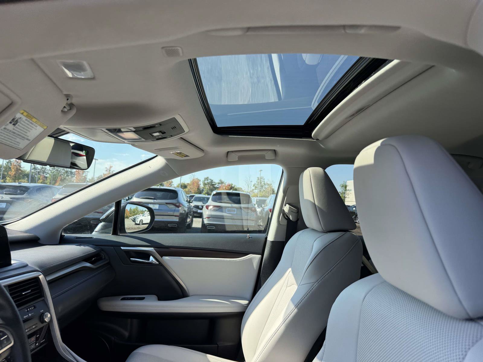 Used 2022 Lexus RX 450h AWD w/ Premium Package image 20