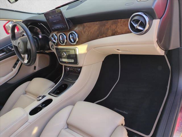 Used 2018 Mercedes-Benz GLA 250 image 21