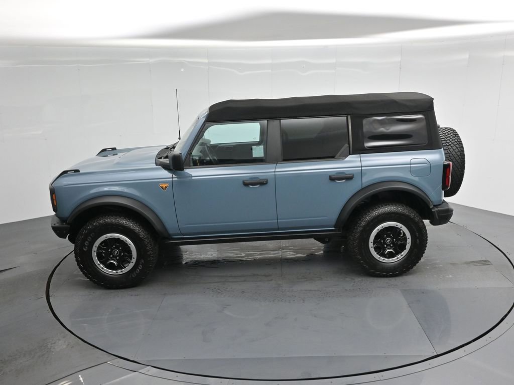 Certified 2021 Ford Bronco Badlands w/ Sasquatch Package image 44