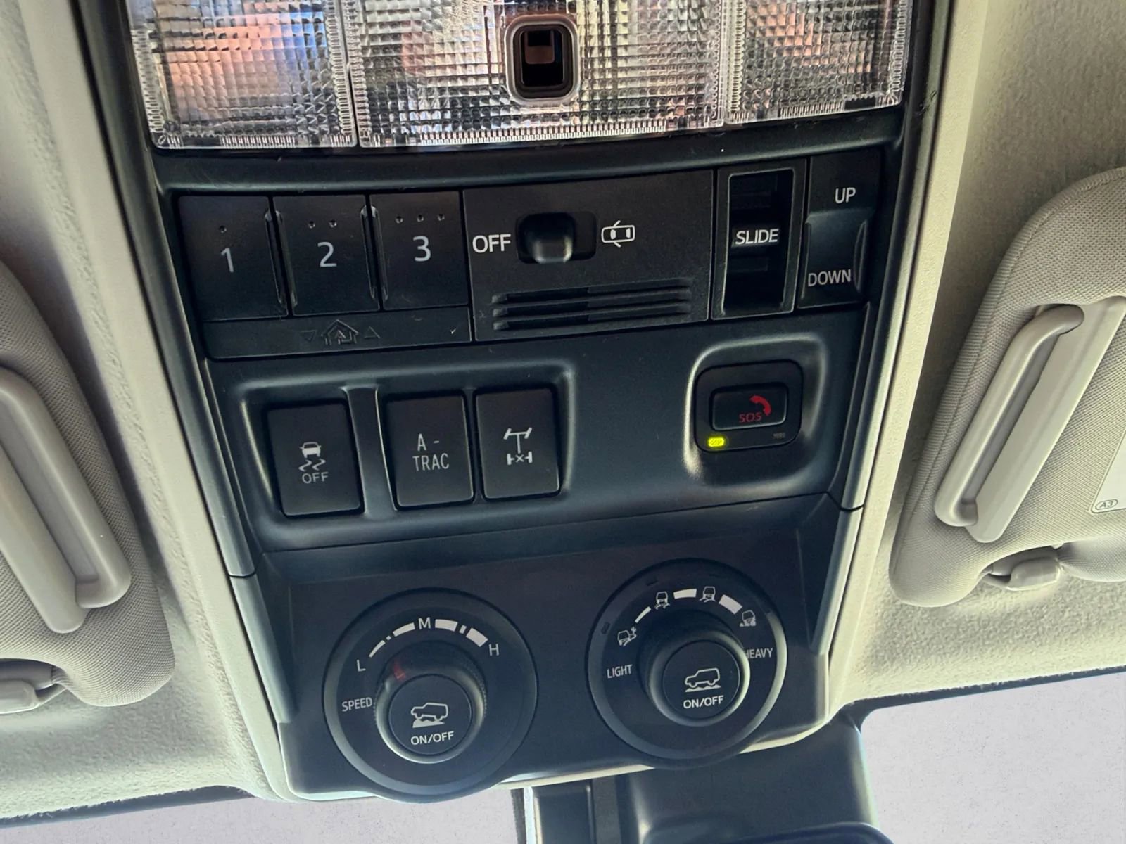 Used 2020 Toyota 4Runner TRD Off-Road Premium w/ Moonroof Package AWD/4WD image 21