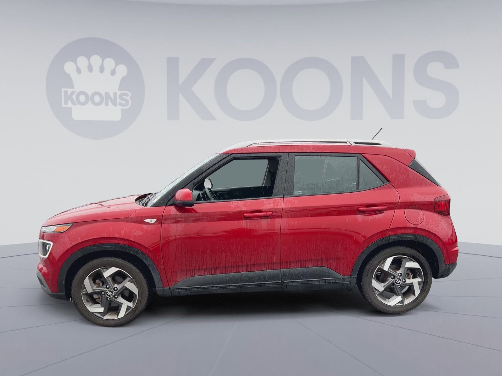 Used 2023 Hyundai Venue Limited FWD image 7