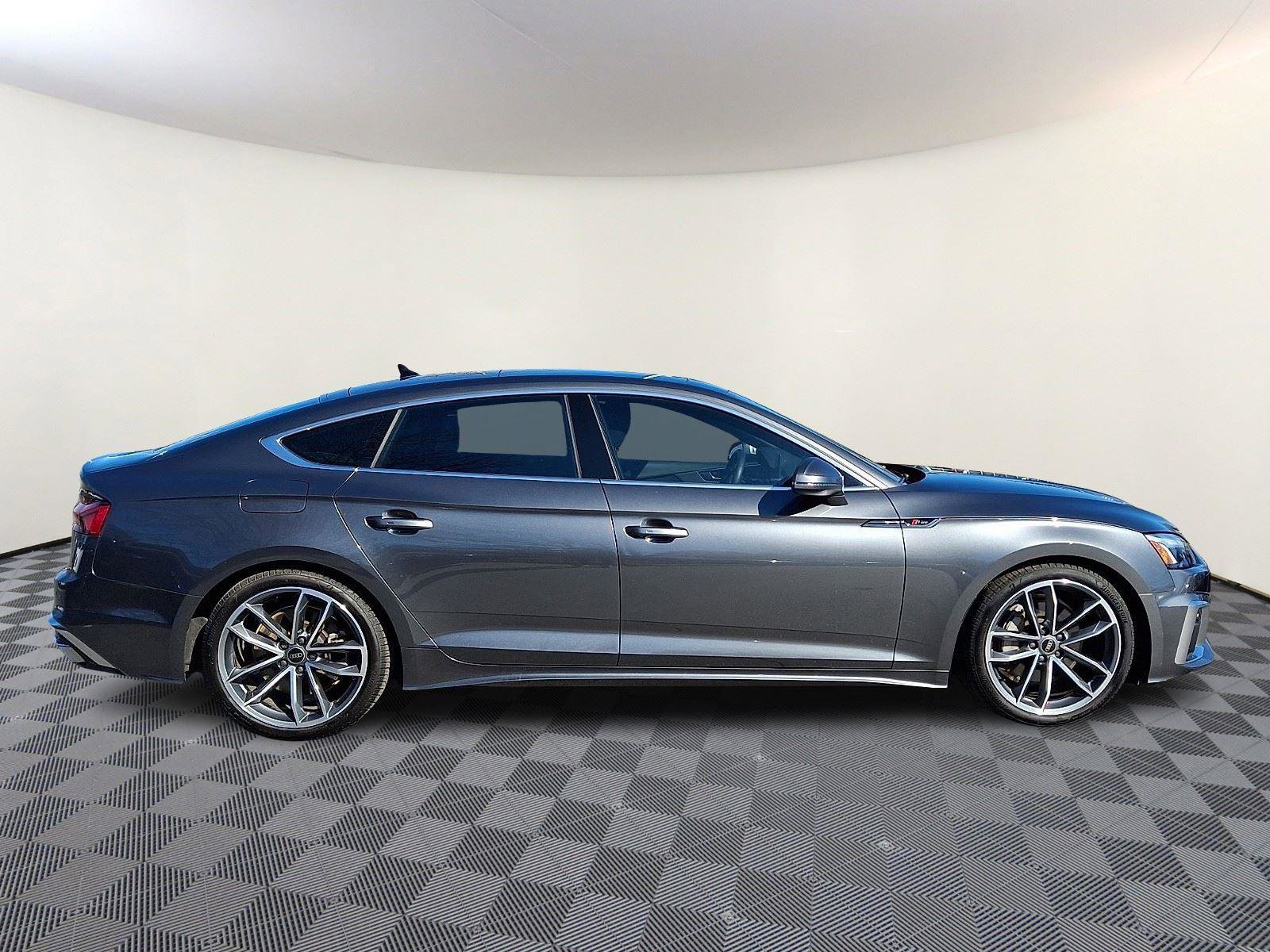 Used 2023 Audi A5 2.0T Premium w/ Convenience Package image 7