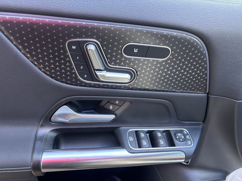 New 2026 Mercedes-Benz GLA 250 4MATIC image 10