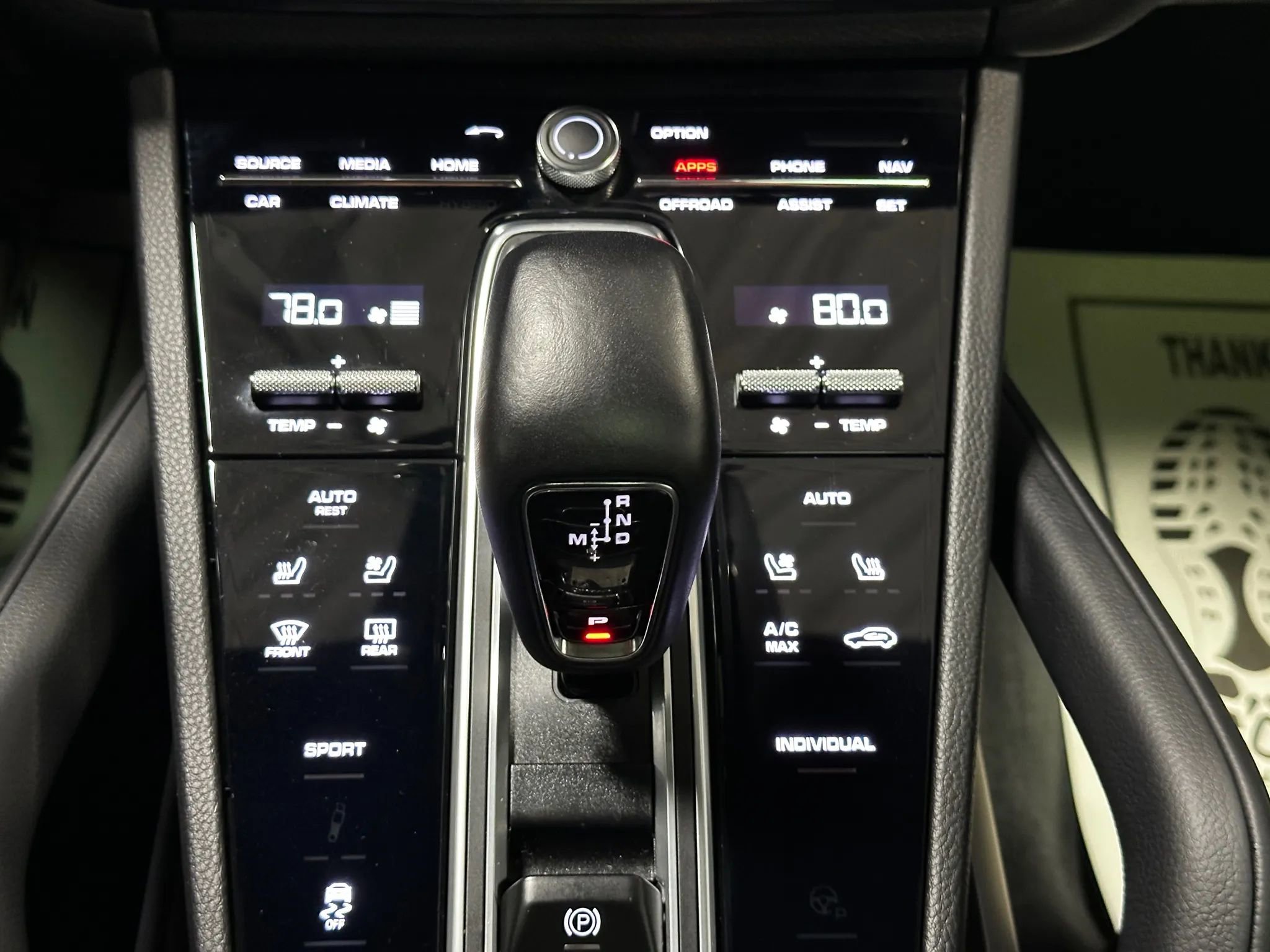 Used 2023 Porsche Cayenne image 42