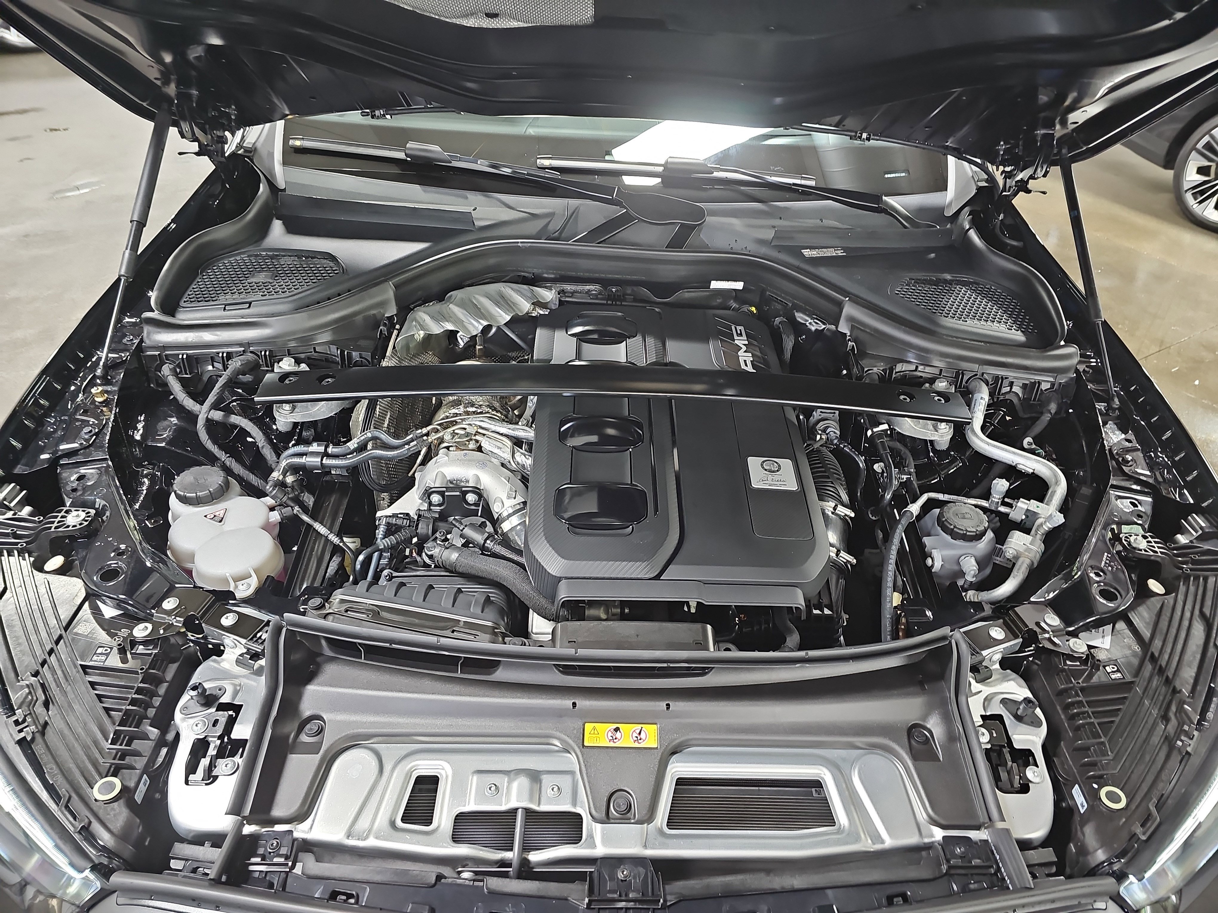 New 2026 Mercedes-Benz GLC 43 AMG 4MATIC Coupe image 33