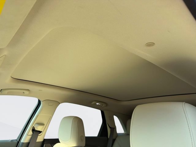Used 2021 Cadillac XT5 Premium Luxury FWD image 23
