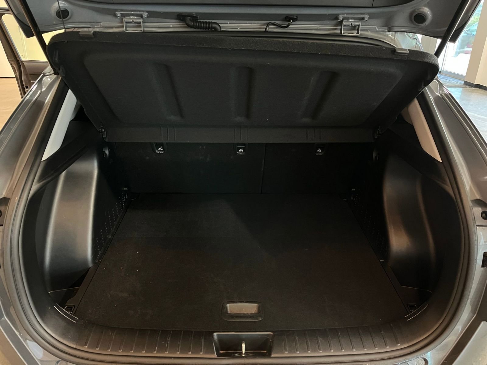 Used 2025 Hyundai Kona SEL image 31