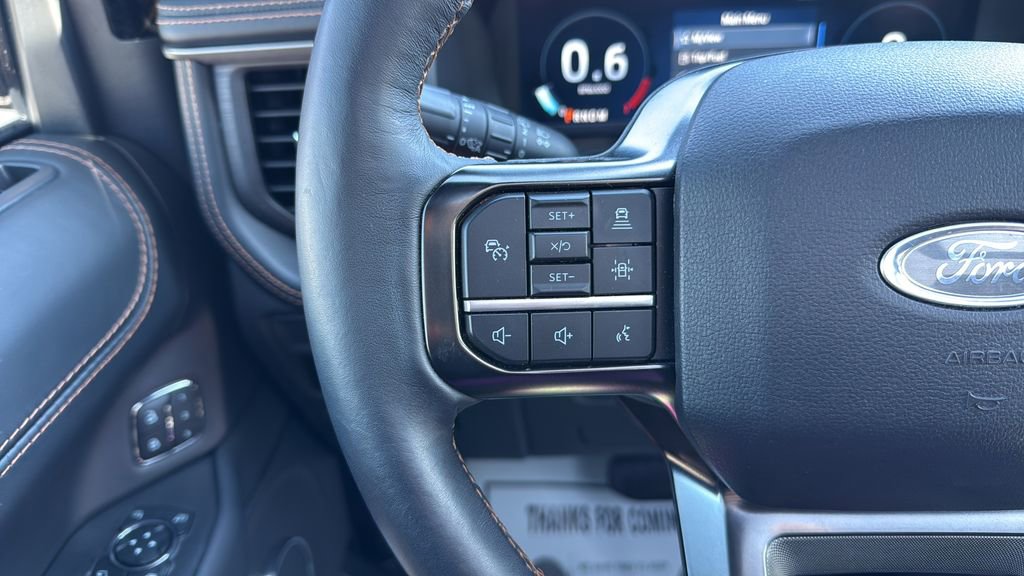 Used 2024 Ford Expedition Platinum AWD/4WD image 36