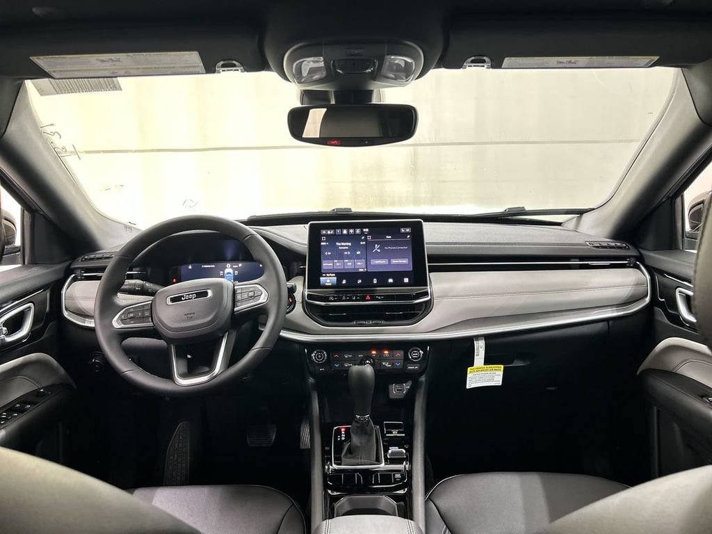 New 2026 Jeep Compass Limited AWD/4WD image 17