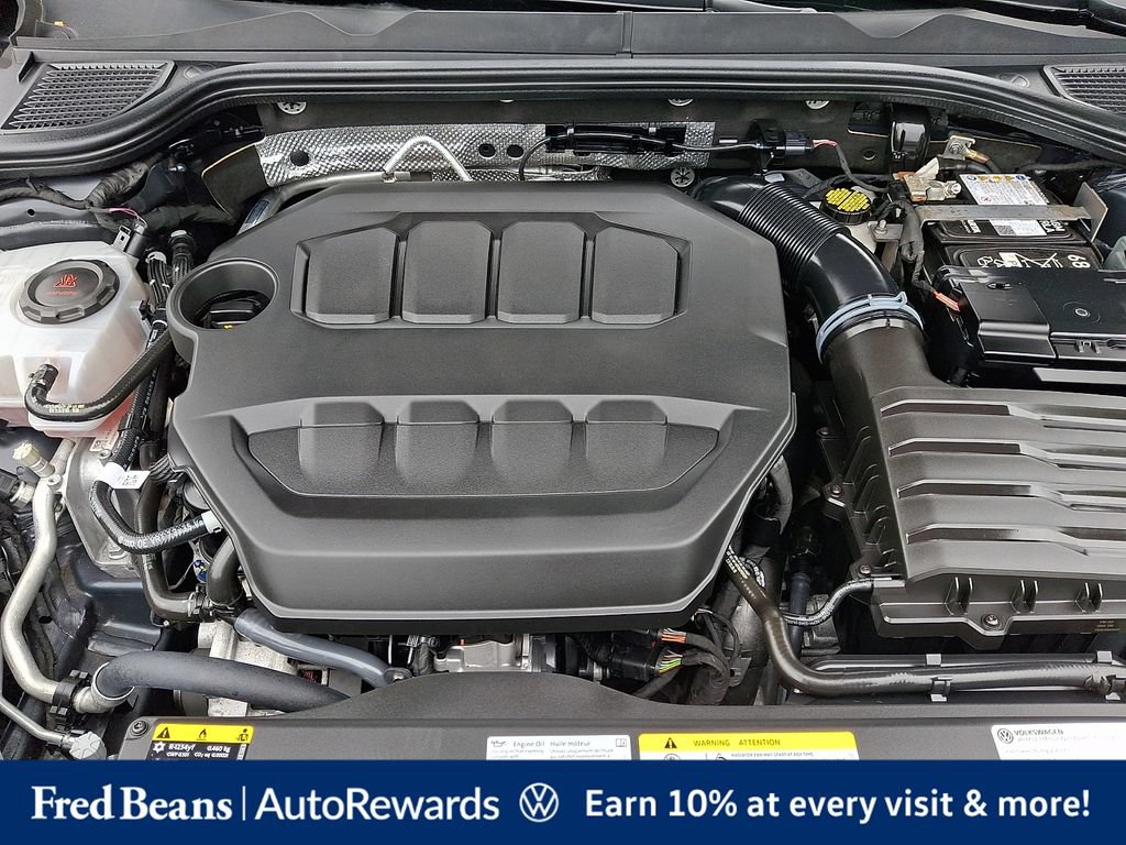 Certified 2025 Volkswagen GTI Autobahn FWD image 34