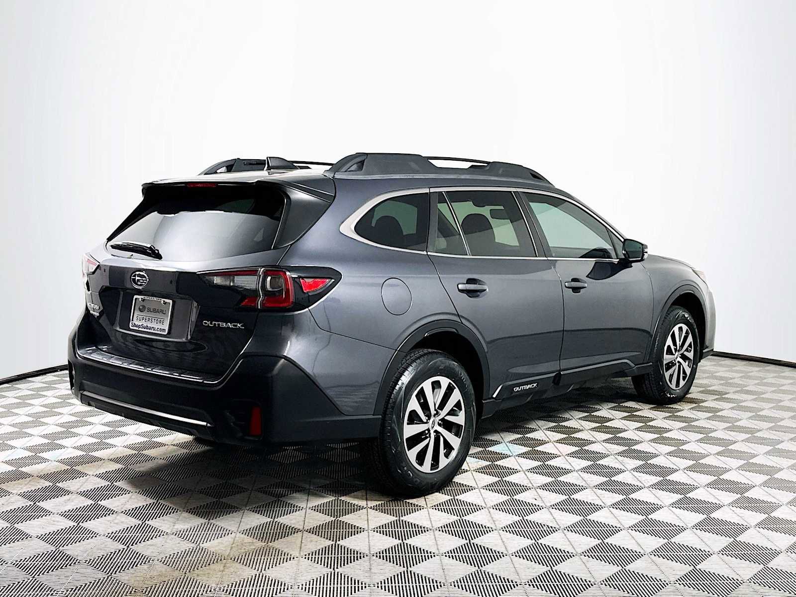 Used 2021 Subaru Outback Premium w/ Popular Package #1 AWD/4WD image 7