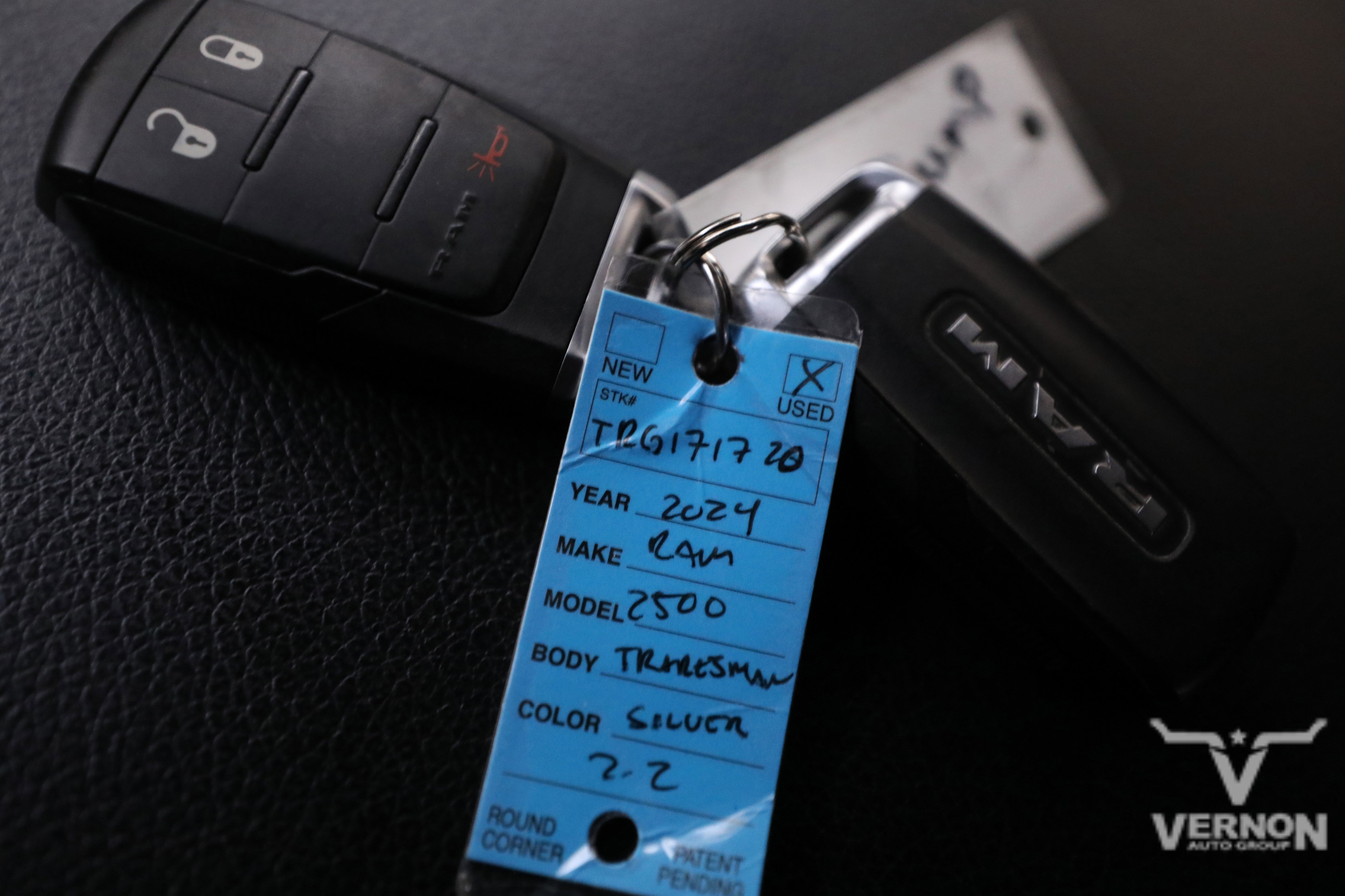 Used 2024 RAM 2500 Tradesman w/ Chrome Appearance Group image 37