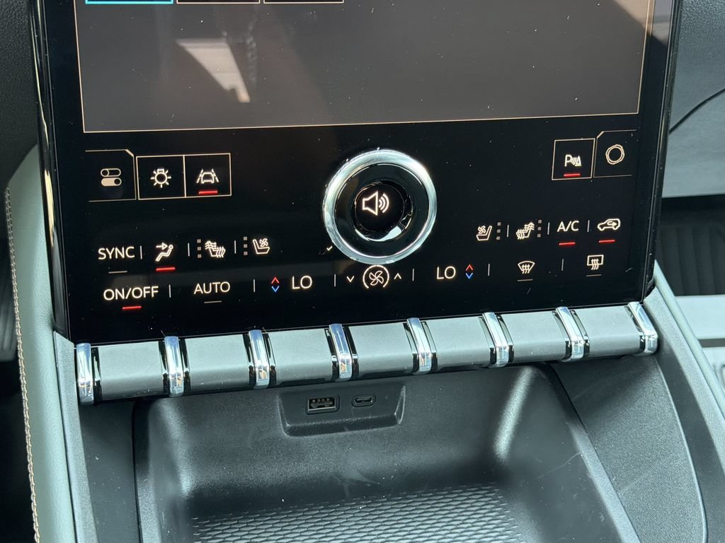 New 2026 GMC Terrain AT4 w/ Convenience Package III AWD/4WD image 6