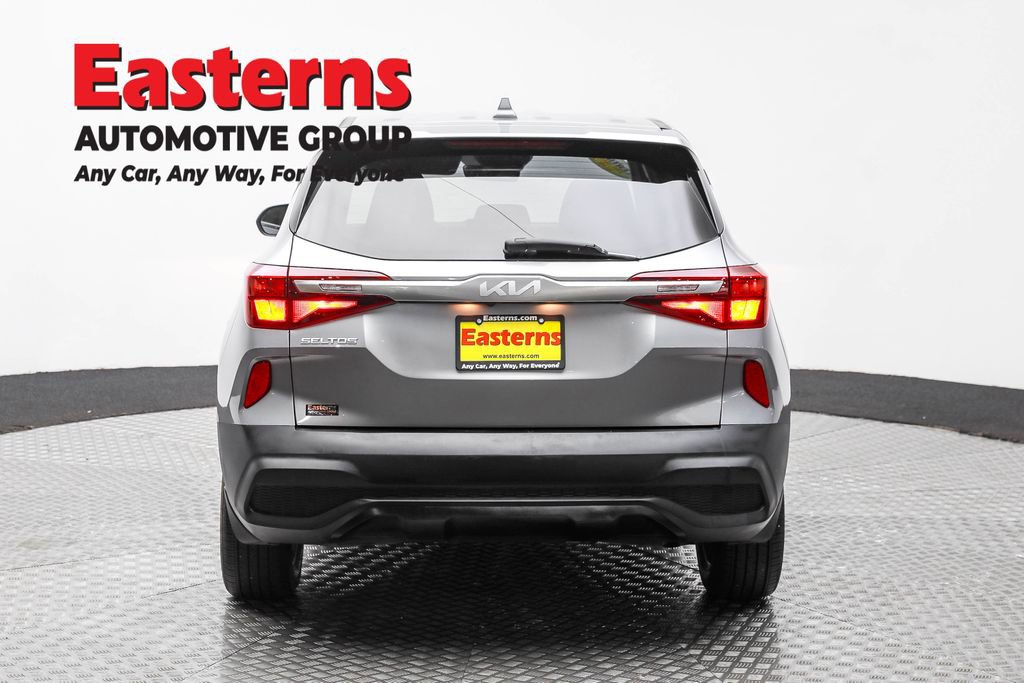 Used 2023 Kia Seltos LX image 6
