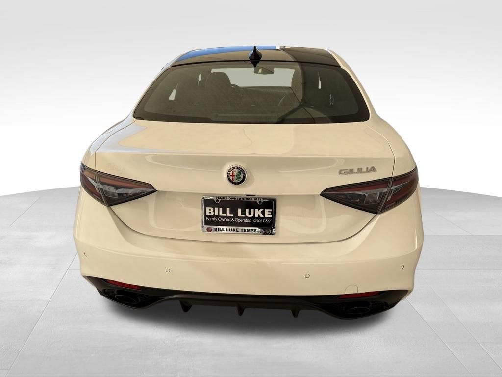 New 2025 Alfa Romeo Giulia RWD image 8