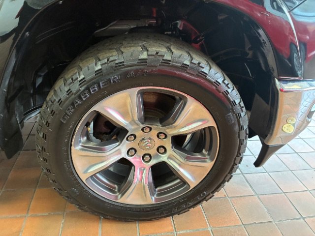 Used 2020 RAM 1500 Laramie AWD/4WD image 28