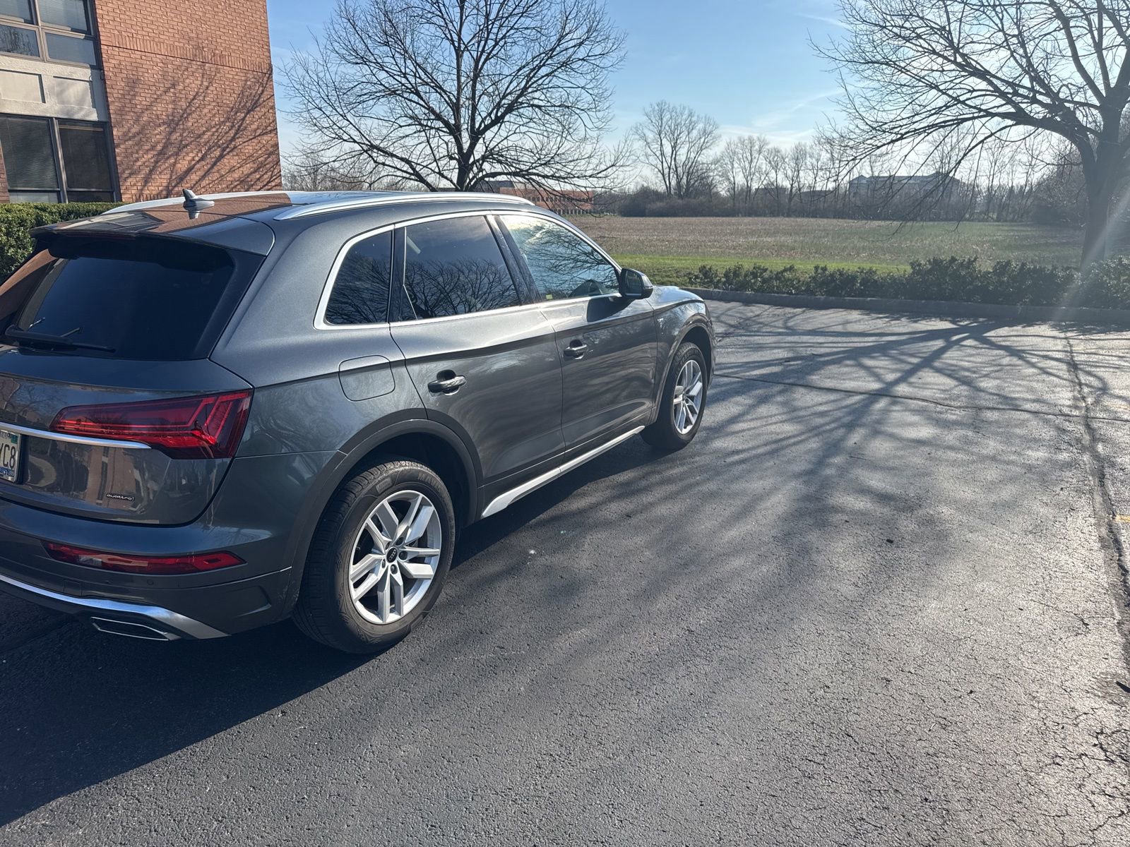 Used 2023 Audi Q5 2.0T Premium w/ Convenience Package image 5