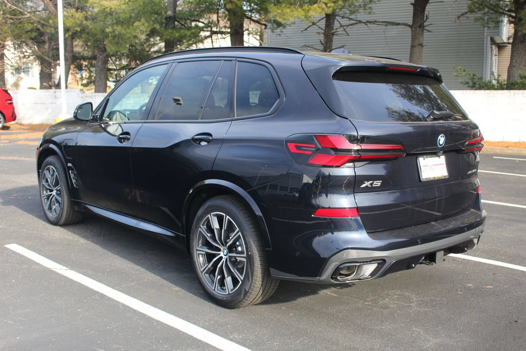 Used 2026 BMW X5 xDrive50e w/ Executive Package AWD/4WD image 5